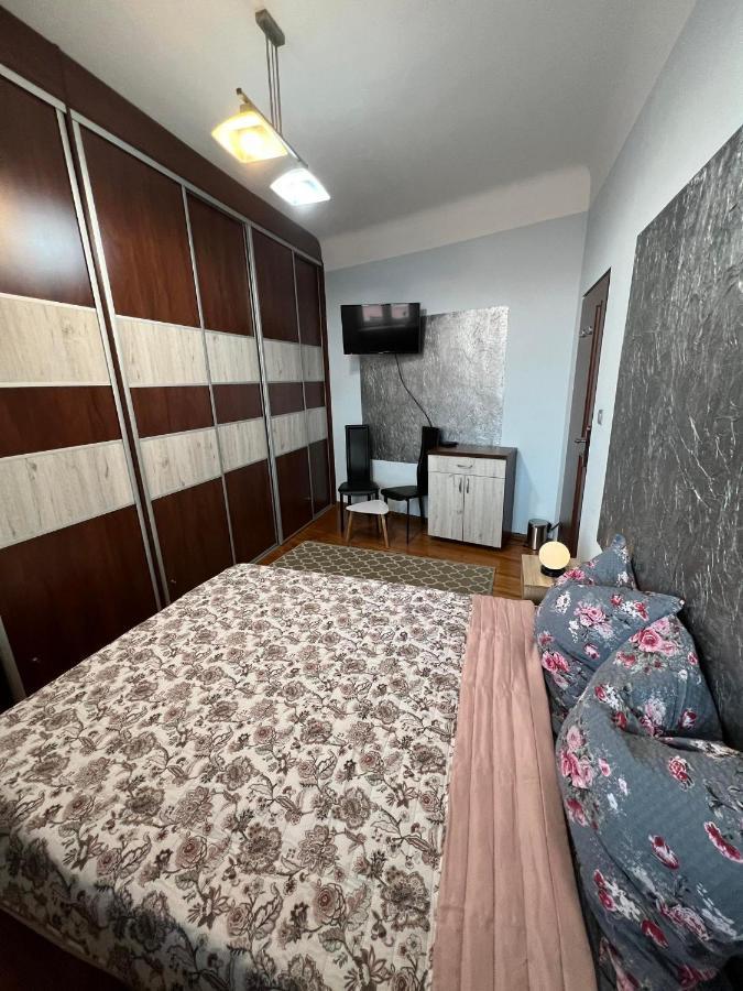 Jednosci Hostel Zielona Gora  Exterior photo